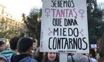 Huelga feminista multitudinaria y plural en Valencia